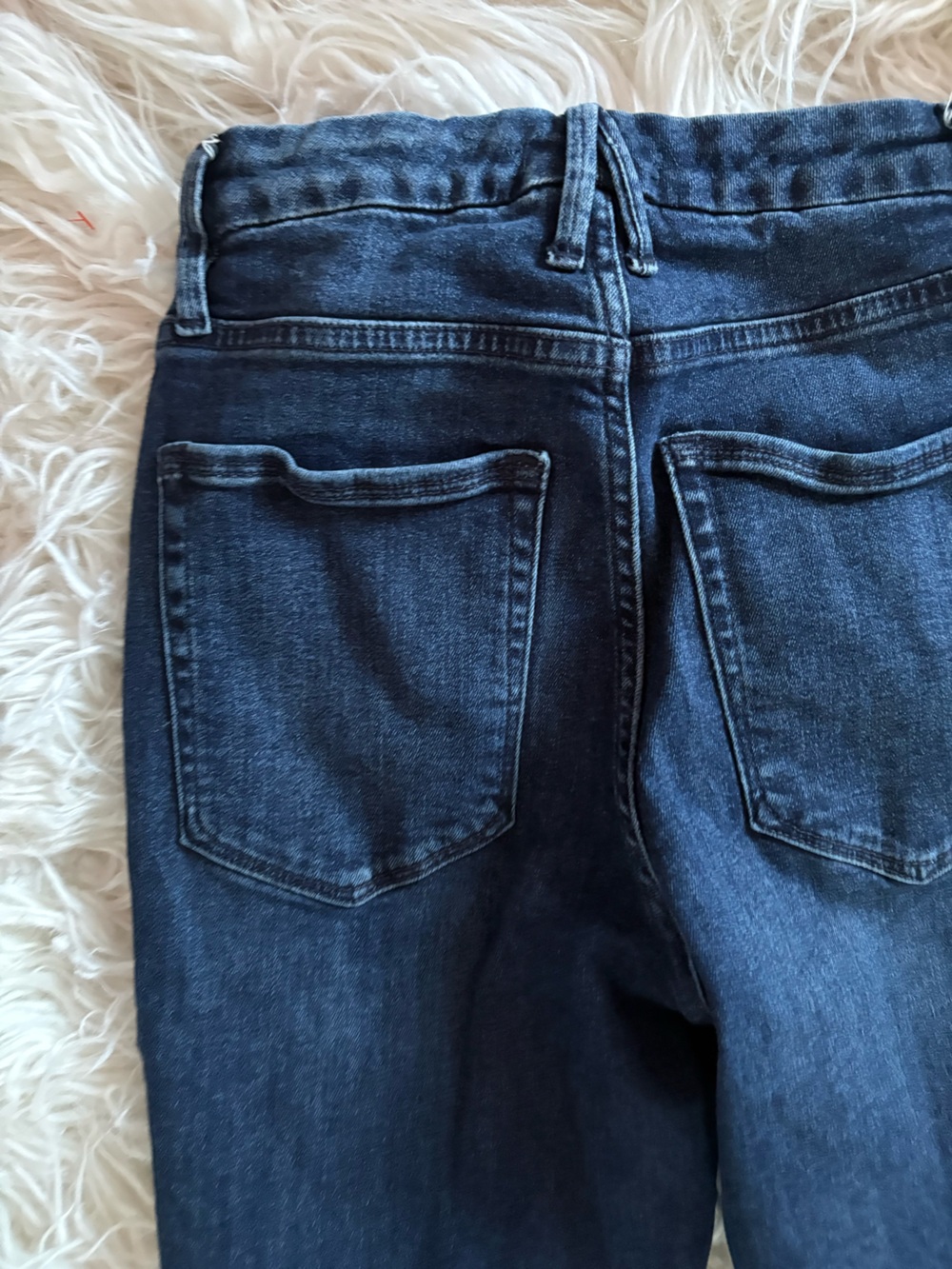 Good American Good Legs Skinny Jeans High Rise Raw Hem Blue 4/27 - Picture 9 of 9